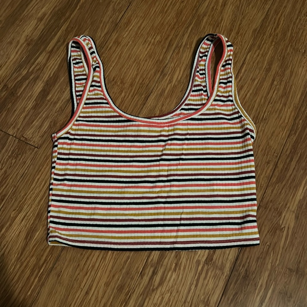 Express crop top, striped. Size S.